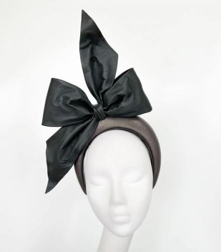 Click for more information on this Liath hat